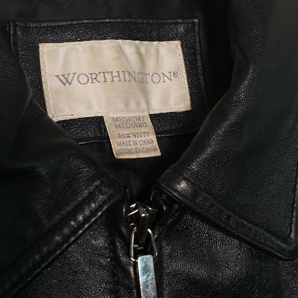 All black leather jacket - Picture 3 of 3